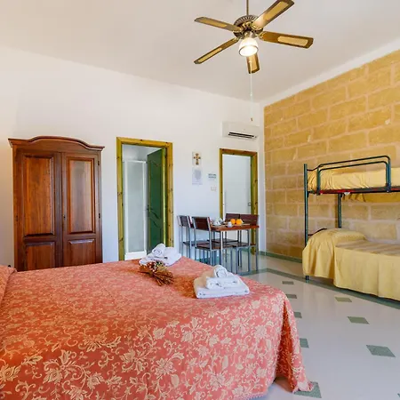 Domus Mea Salento Arazzo Rosso Διαμέρισμα Ugento